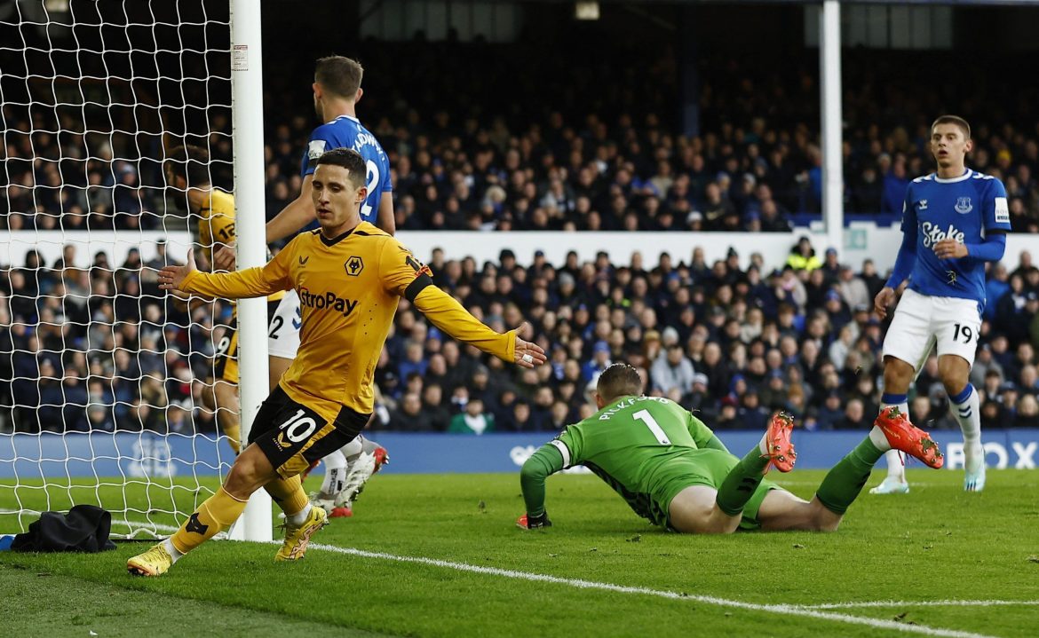 Wolves played a blinder in keeping Podence