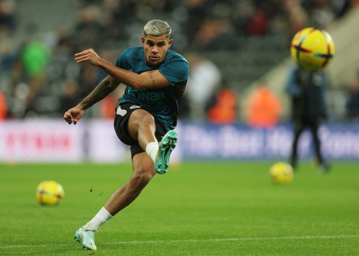 Newcastle dealt Guimaraes injury concern