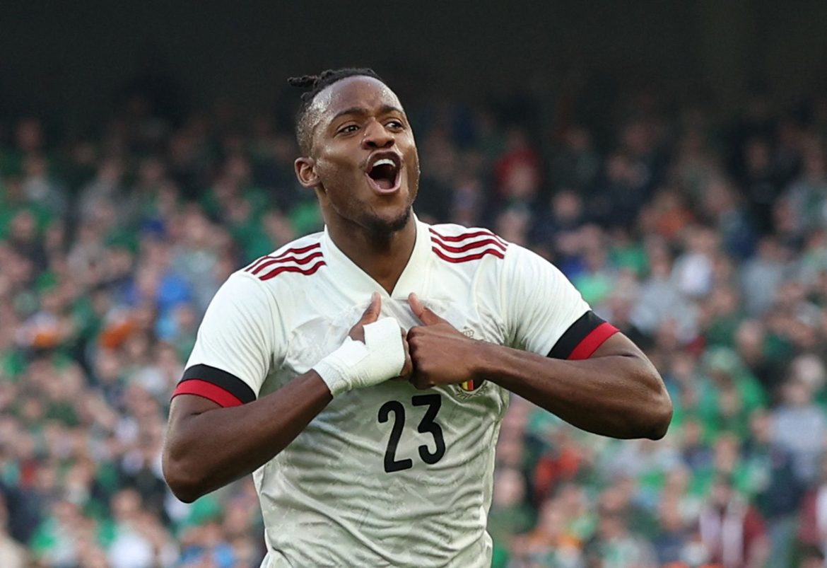 Everton interested in Michy Batshuayi