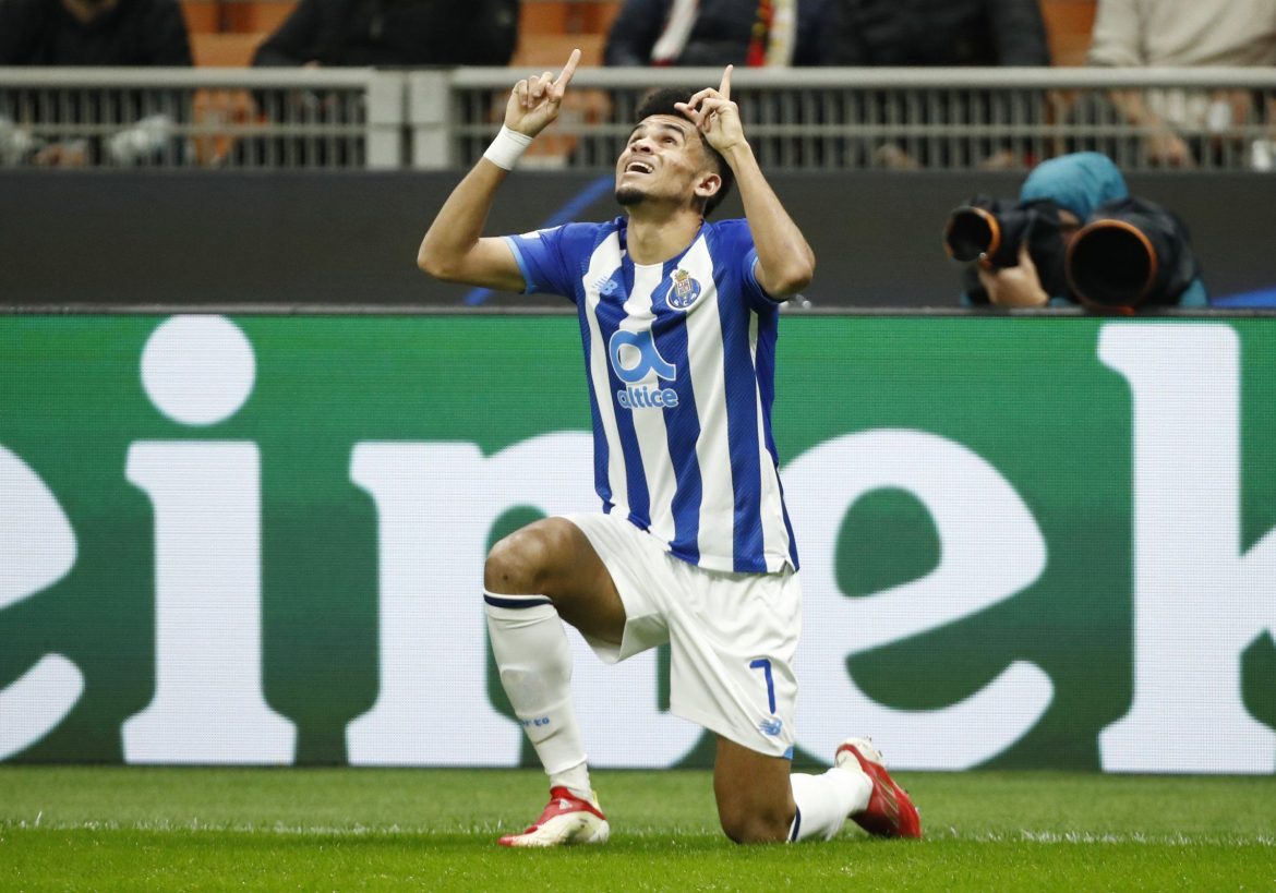 Liverpool target Luis Diaz in talks with Spurs
