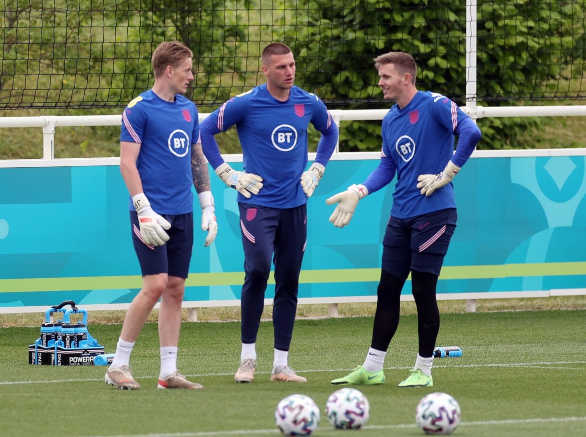 Howe could find new Ramsdale for Newcastle