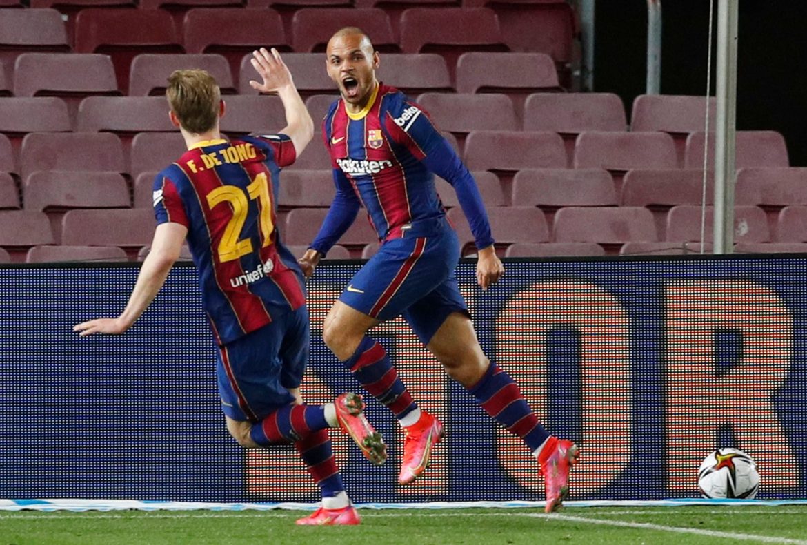 Everton target Barcelona’s Braithwaite